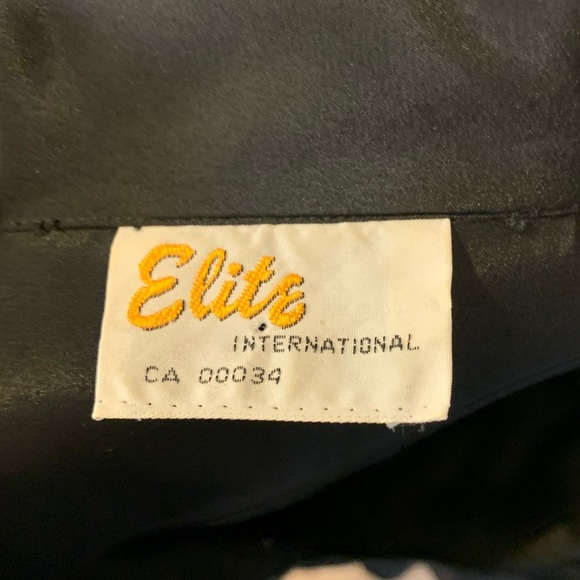 Vintage | Black Pearl Detailed Button-Down Blouse - Picture 11 of 12